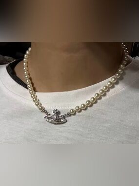 Pearl Vivienne Westwood Necklace with Silver Orb Pendant - White